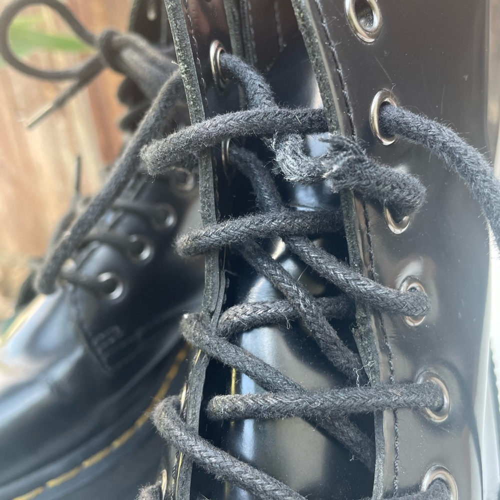 Black Platform Lace-Up Boots - Picture 5 of 9